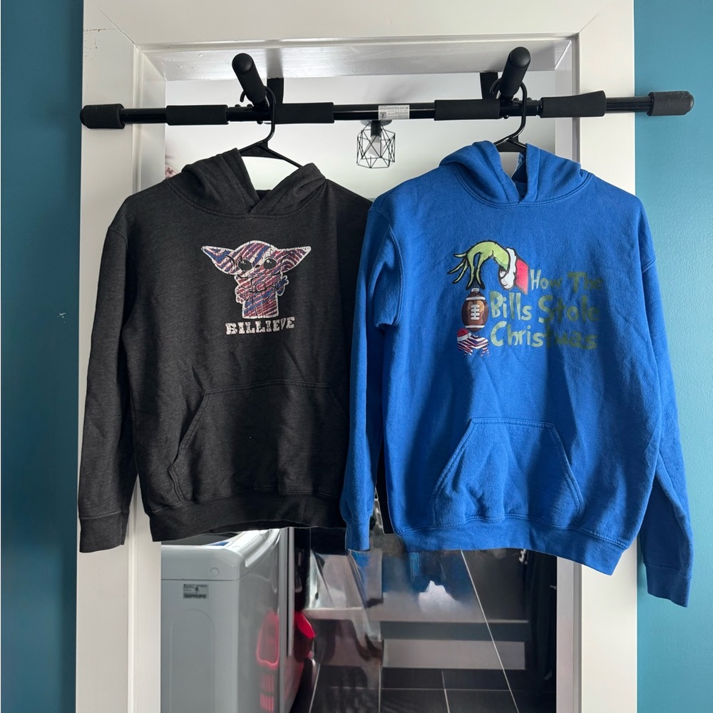 Vintage Kids Buffalo Bills Yoda & Grinch Buffalo Bills hoodie, Zubaz leggings
